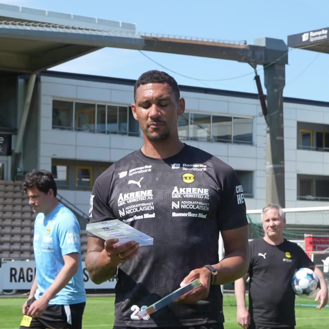 Månedens trener og spiller Mai 